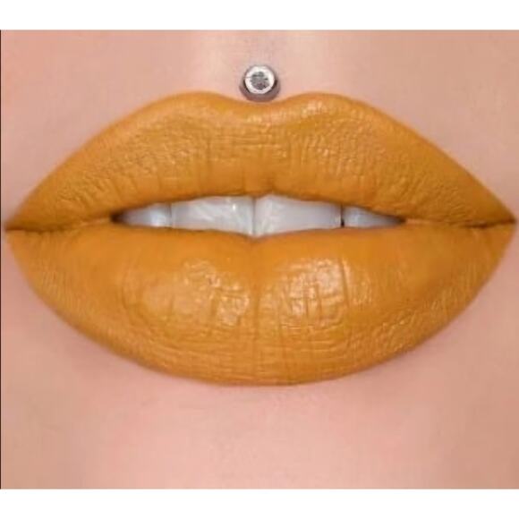 JEFFREE STAR COSMETICS - VELVET TRAP LIPSTICK "EXTENDING THE OLIVE BRANCH" - Picture 1 of 5